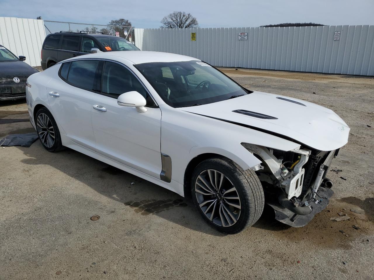 2019 Kia Stinger VIN: KNAE15LAXK6046145 Lot: 43215005