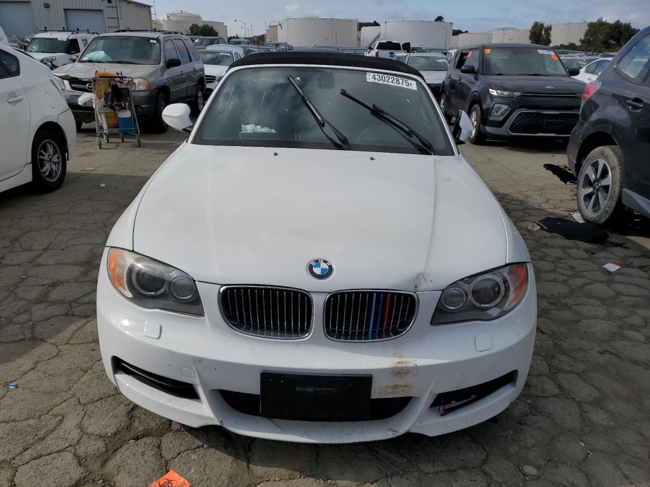 2011 BMW 135 I VIN: WBAUN7C56BVM25065 Lot: 43022875