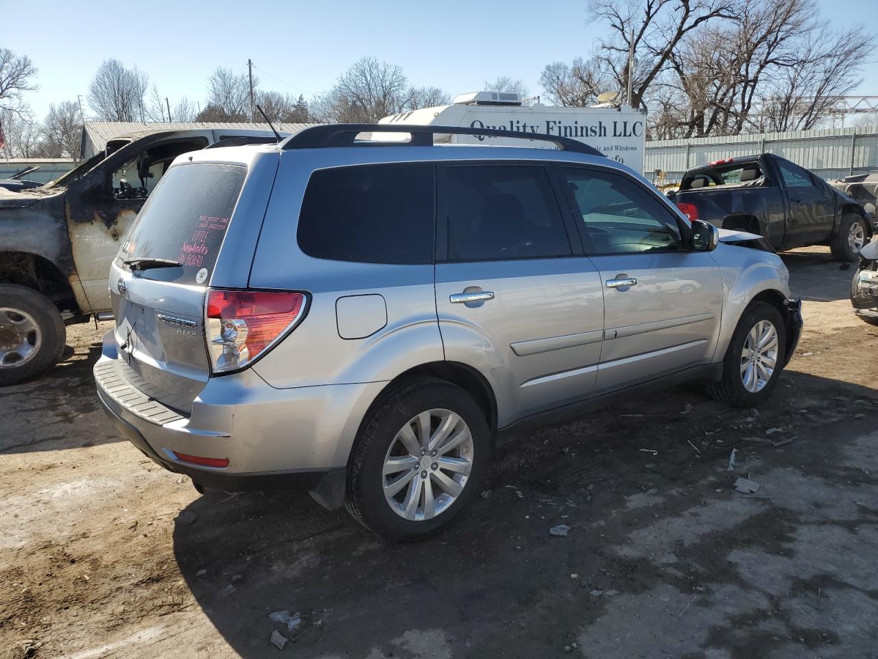 2013 Subaru Forester Limited VIN: JF2SHAEC8DH411889 Lot: 42387455