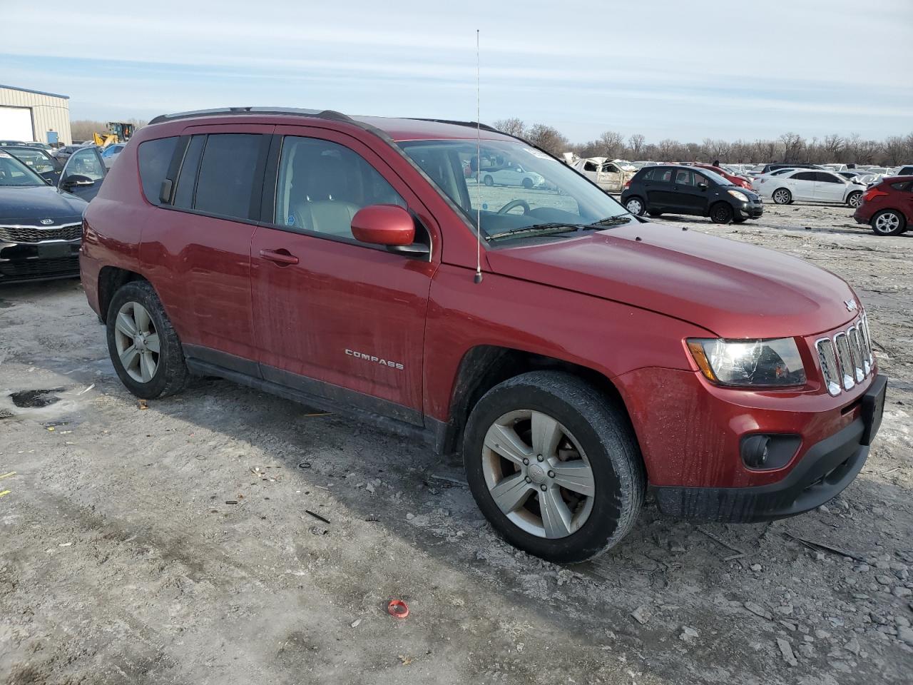 2017 Jeep Compass Latitude VIN: 1C4NJDEB1HD142513 Lot: 42365965