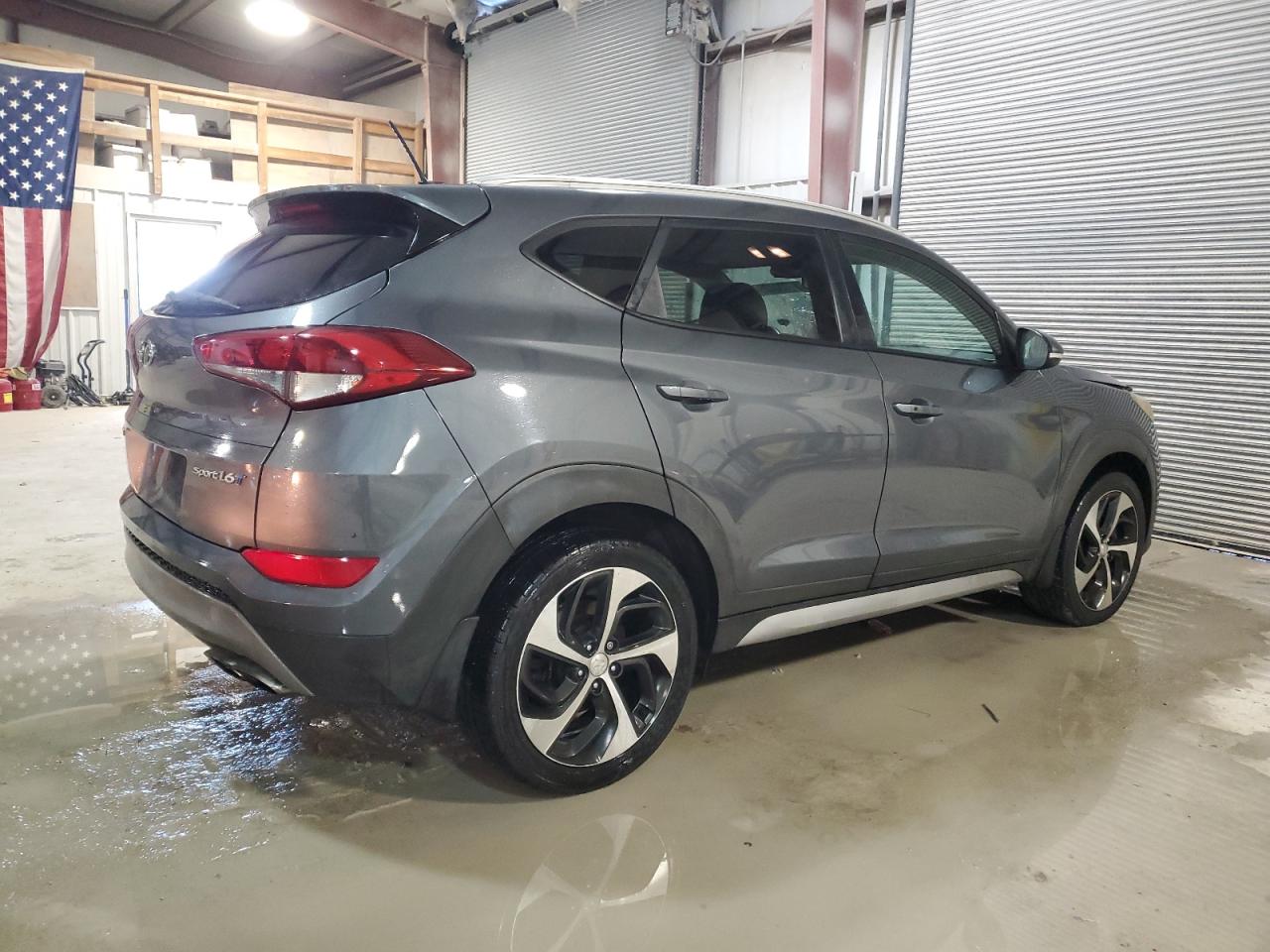 2017 Hyundai Tucson Limited VIN: KM8J33A2XHU352385 Lot: 87722425