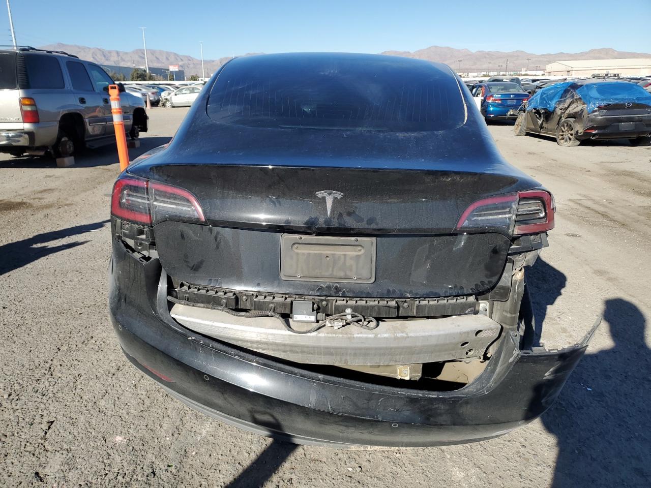 2019 Tesla Model 3 VIN: 5YJ3E1EA2KF394756 Lot: 87887205