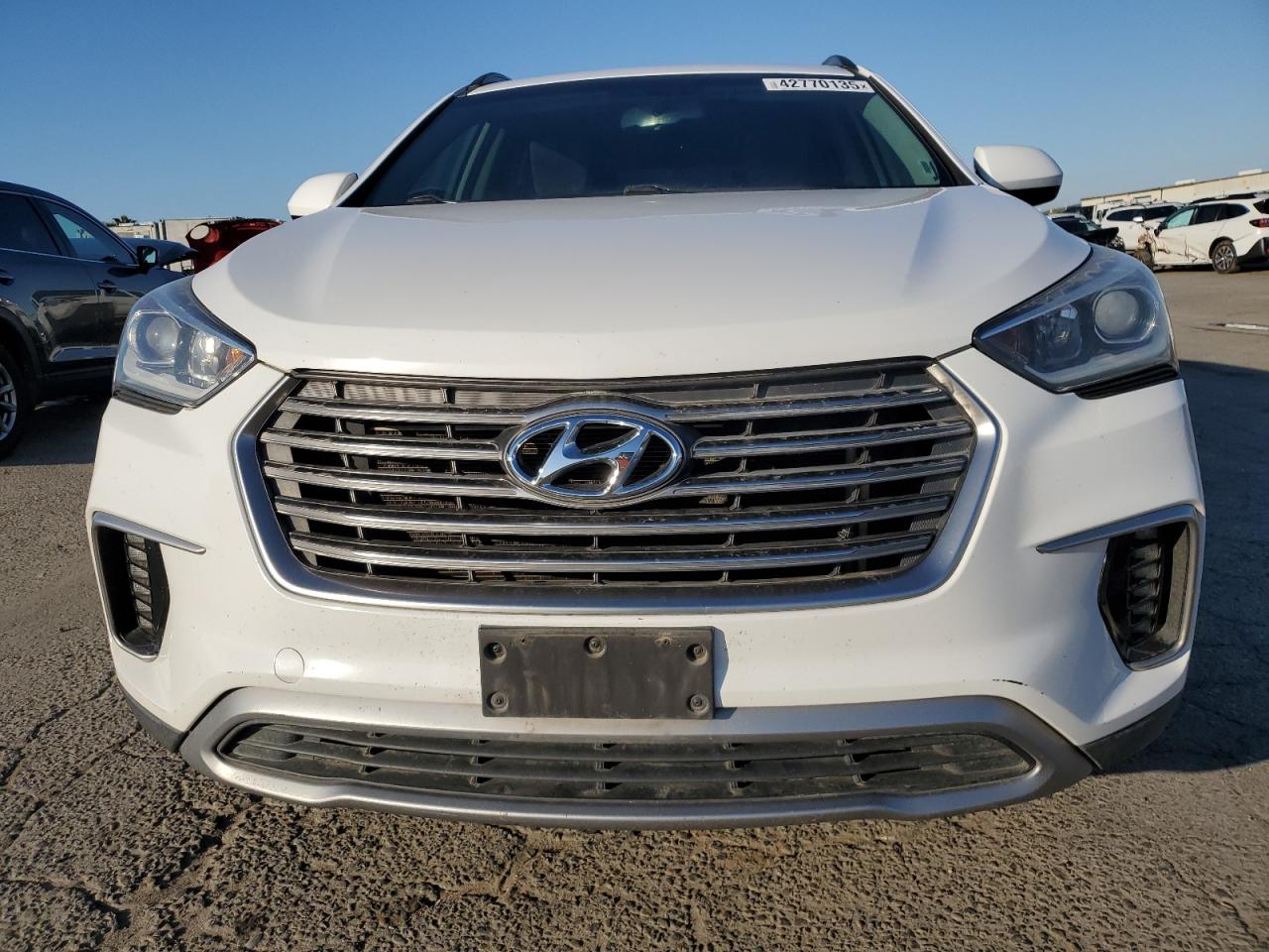 2018 Hyundai Santa Fe Se VIN: KM8SM4HF7JU258793 Lot: 42770135