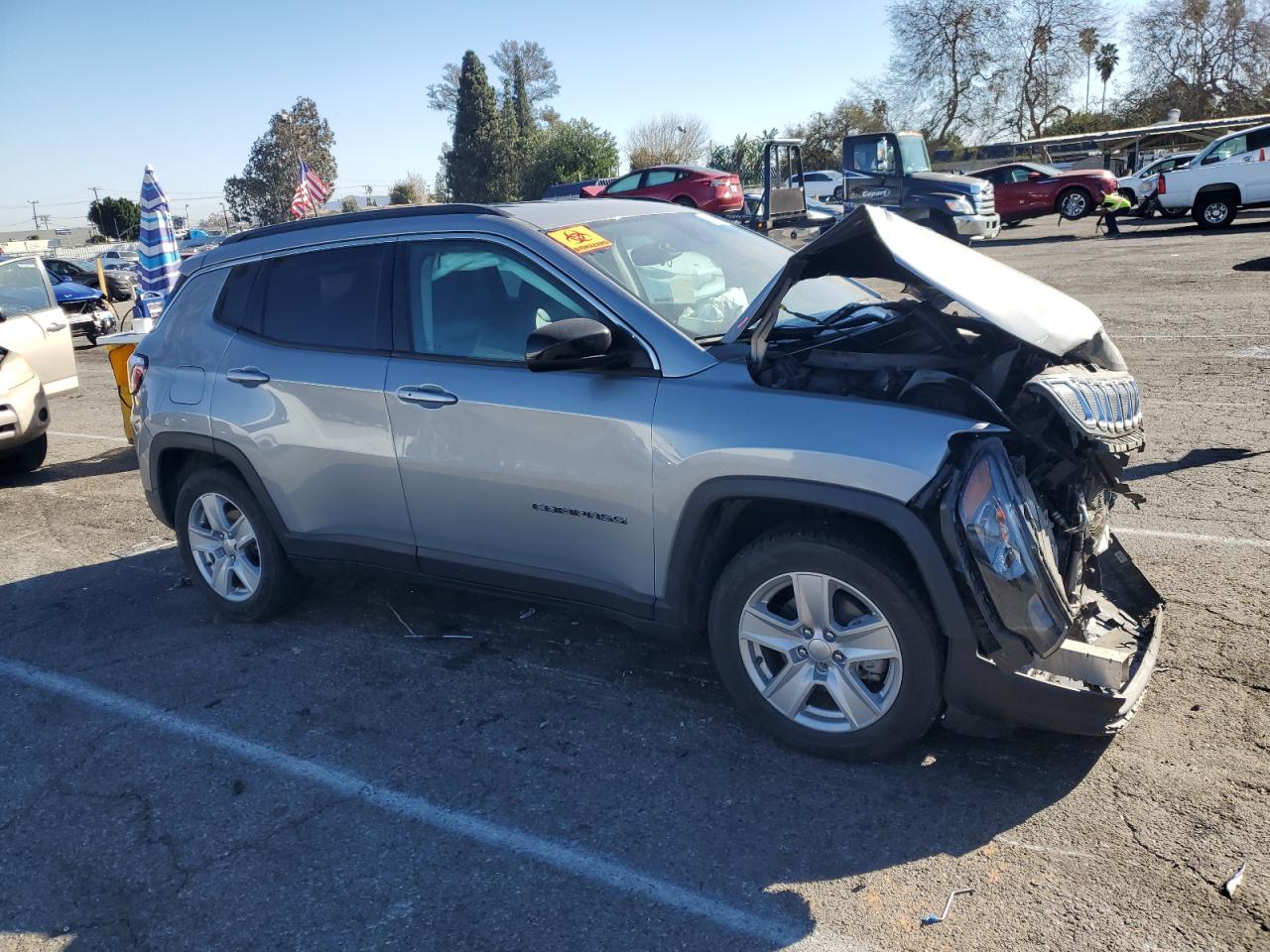 2022 Jeep Compass Latitude VIN: 3C4NJCBB9NT205331 Lot: 42433395