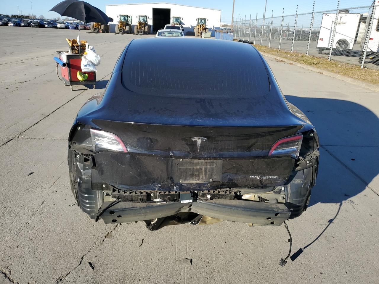 5YJ3E1EB9JF096003 2018 Tesla Model 3