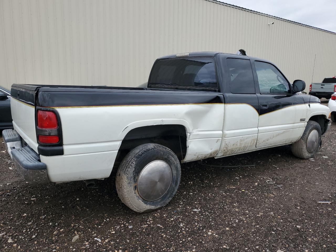 1999 Dodge Ram 1500 VIN: 3B7HC12Y8XG189909 Lot: 87682755