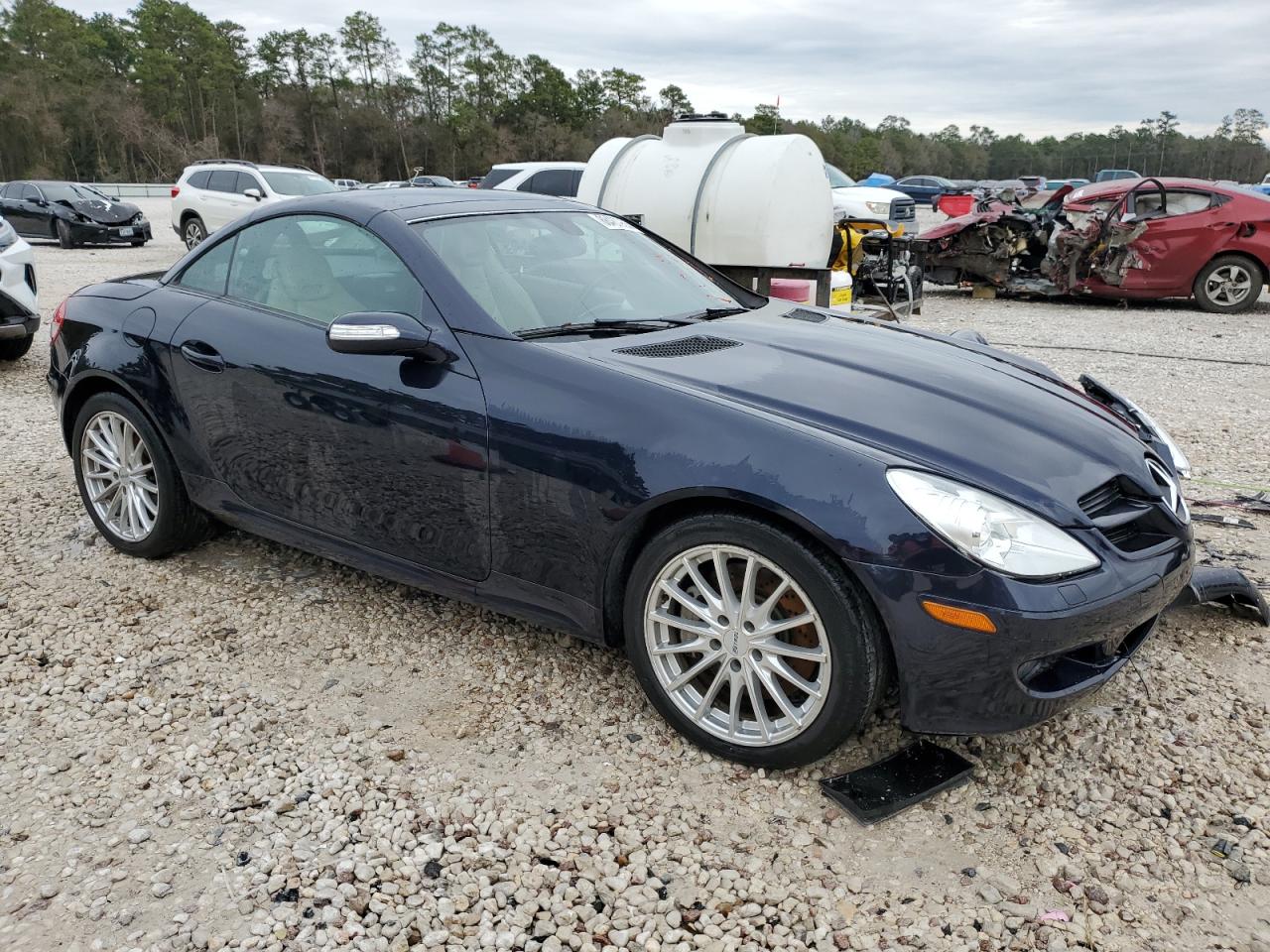 WDBWK56FX6F107896 2006 Mercedes-Benz Slk 350