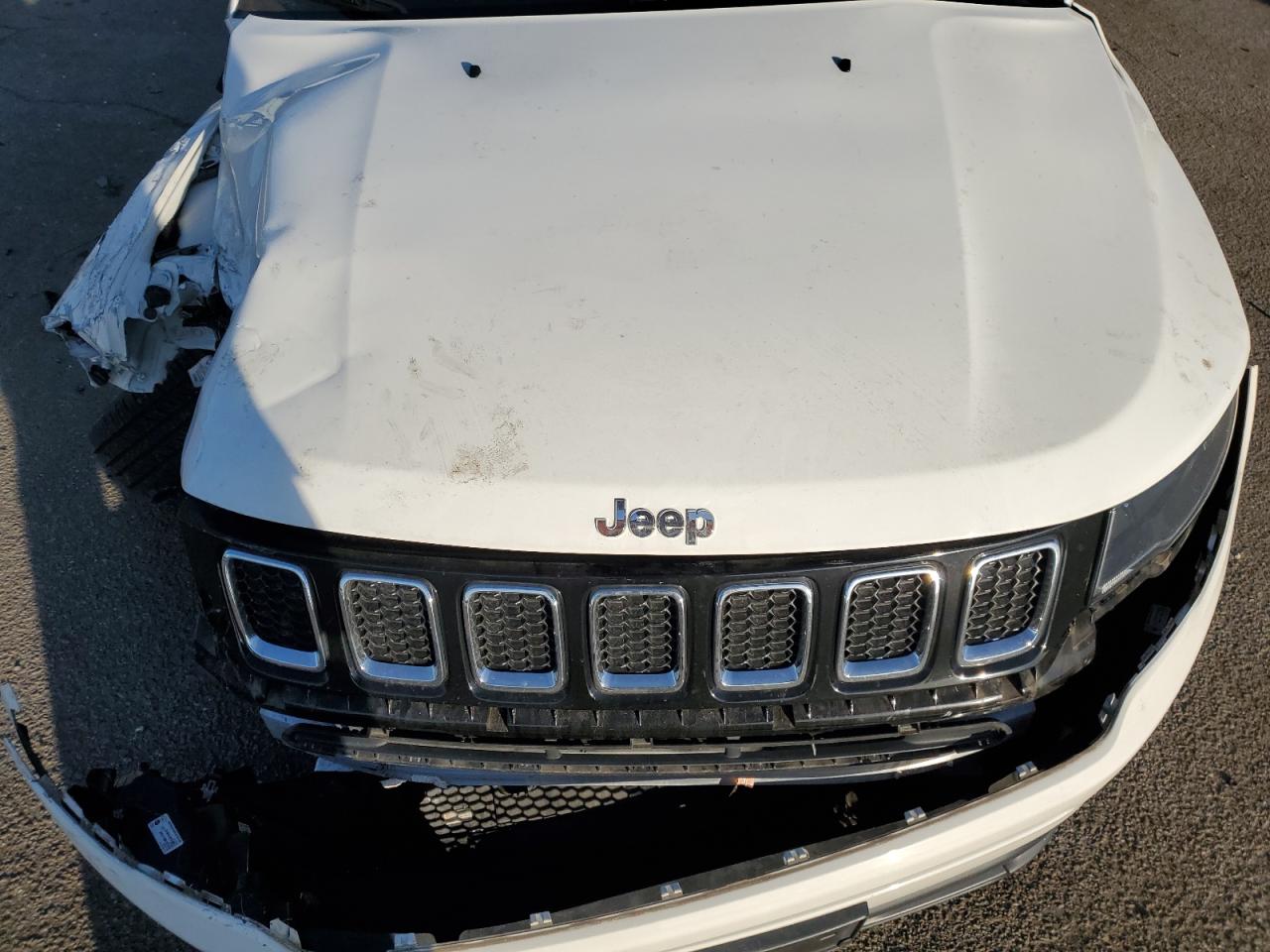 2021 Jeep Compass Latitude VIN: 3C4NJDBB5MT552112 Lot: 43338975