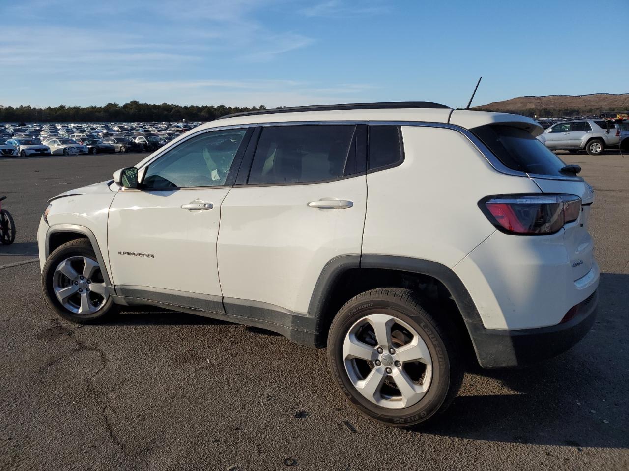 3C4NJDBB5MT552112 2021 Jeep Compass Latitude