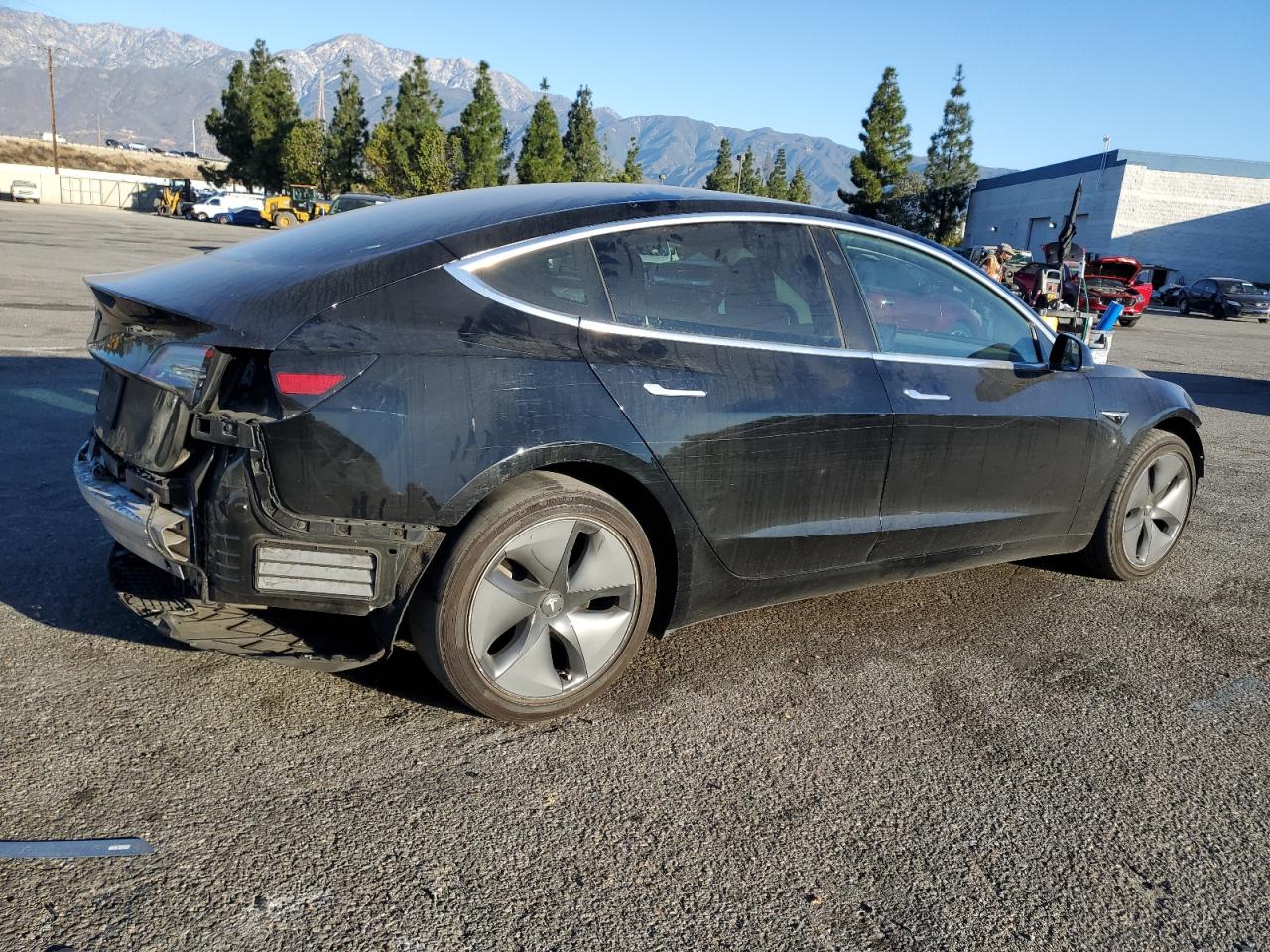 2019 Tesla Model 3 VIN: 5YJ3E1EA4KF410889 Lot: 88558635