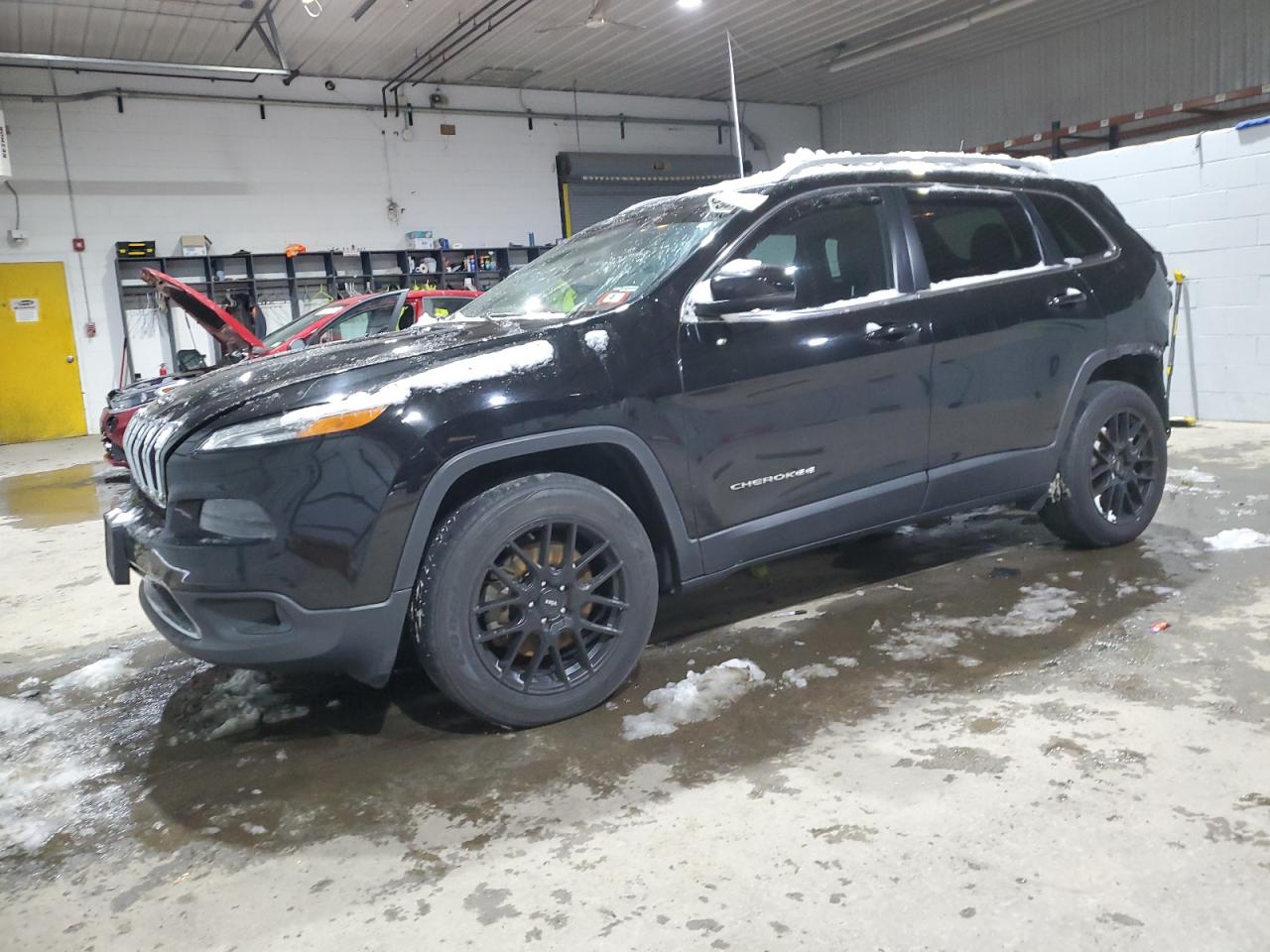 1C4PJMDS6HW660373 2017 Jeep Cherokee Limited