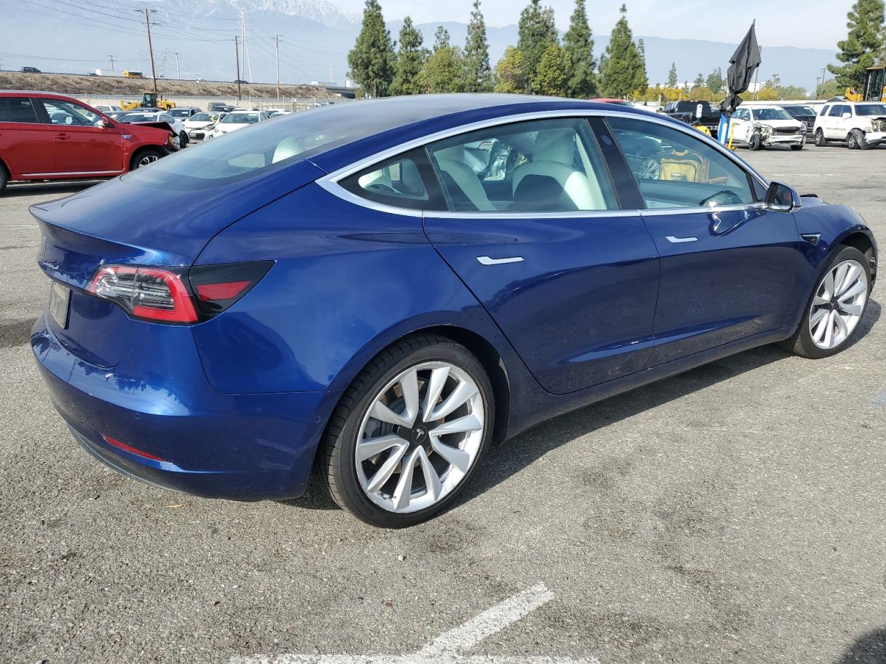 2020 Tesla Model 3 VIN: 5YJ3E1EAXLF662728 Lot: 42974925