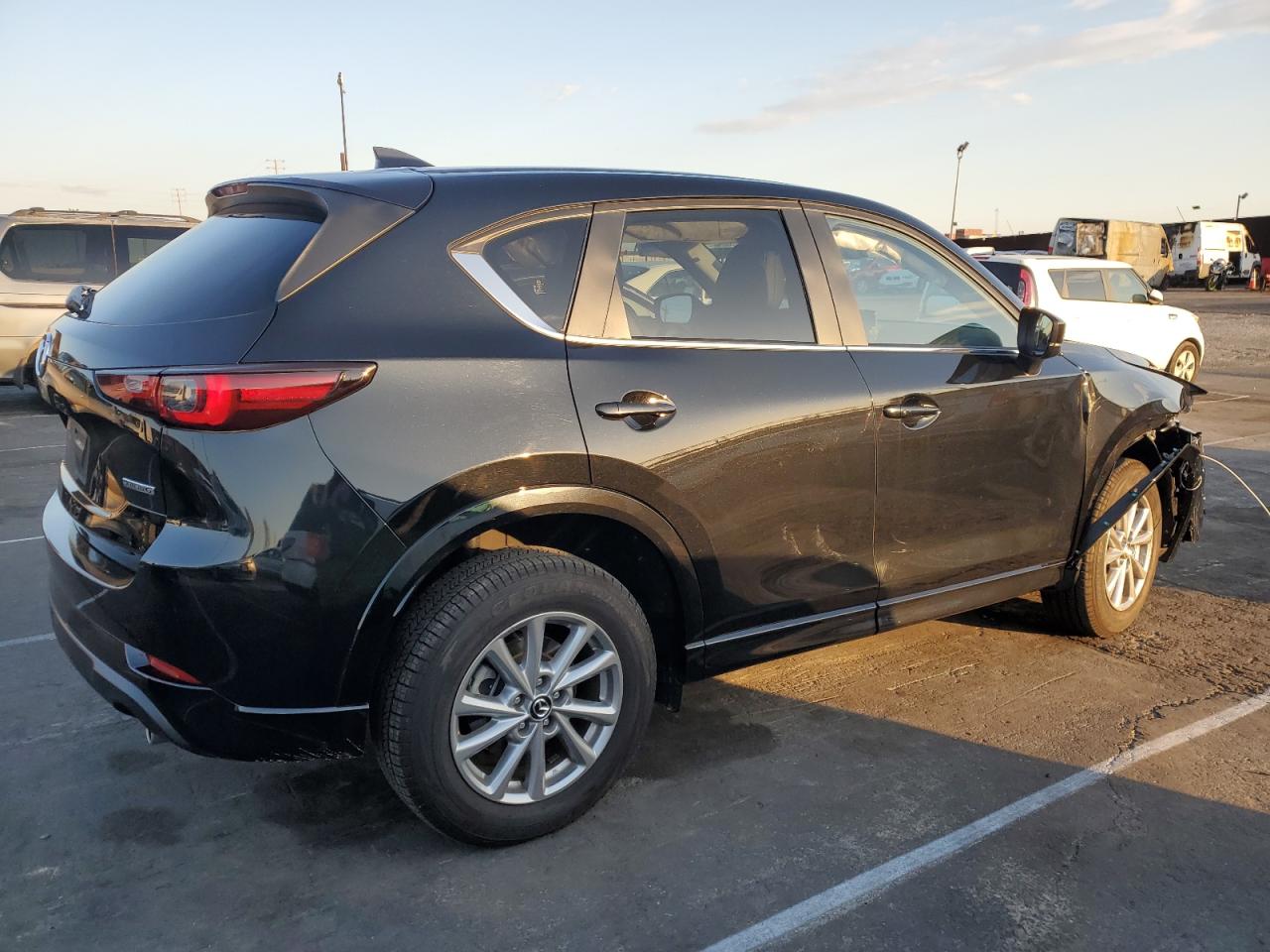 2024 Mazda Cx-5 Preferred VIN: JM3KFBCL2R0438659 Lot: 42833885