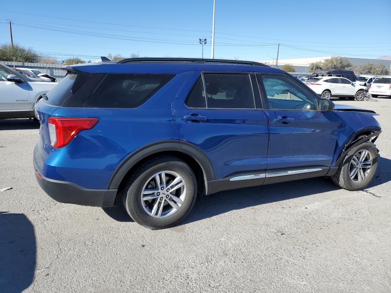 2022 Ford Explorer Xlt VIN: 1FMSK7DH8NGA10698 Lot: 88738255