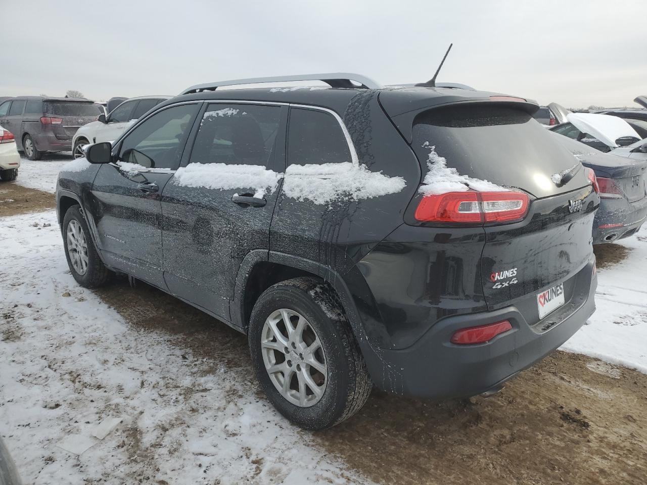 2015 Jeep Cherokee Latitude VIN: 1C4PJMCB7FW787602 Lot: 89264625