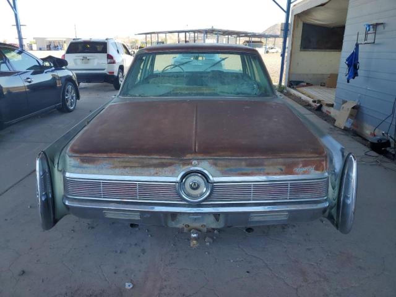 1967 Chrysler Imperial VIN: YM41K73100466 Lot: 89004445