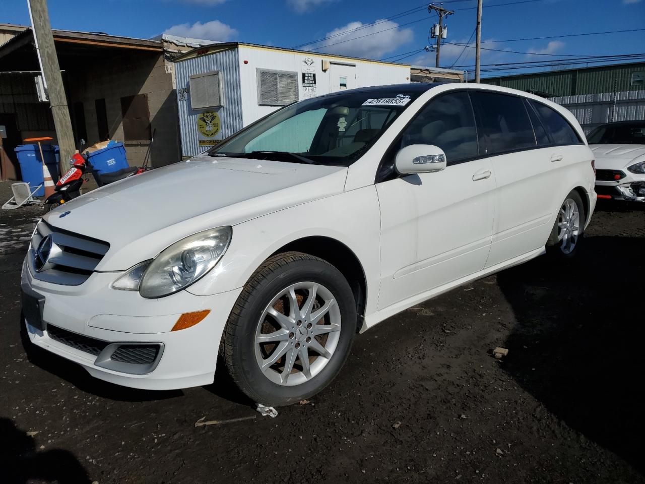 2006 Mercedes-Benz R 350 VIN: 4JGCB65E56A031404 Lot: 42619855