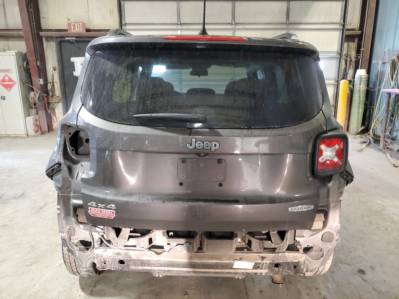 ZACCJBBB3HPG41878 2017 Jeep Renegade Latitude