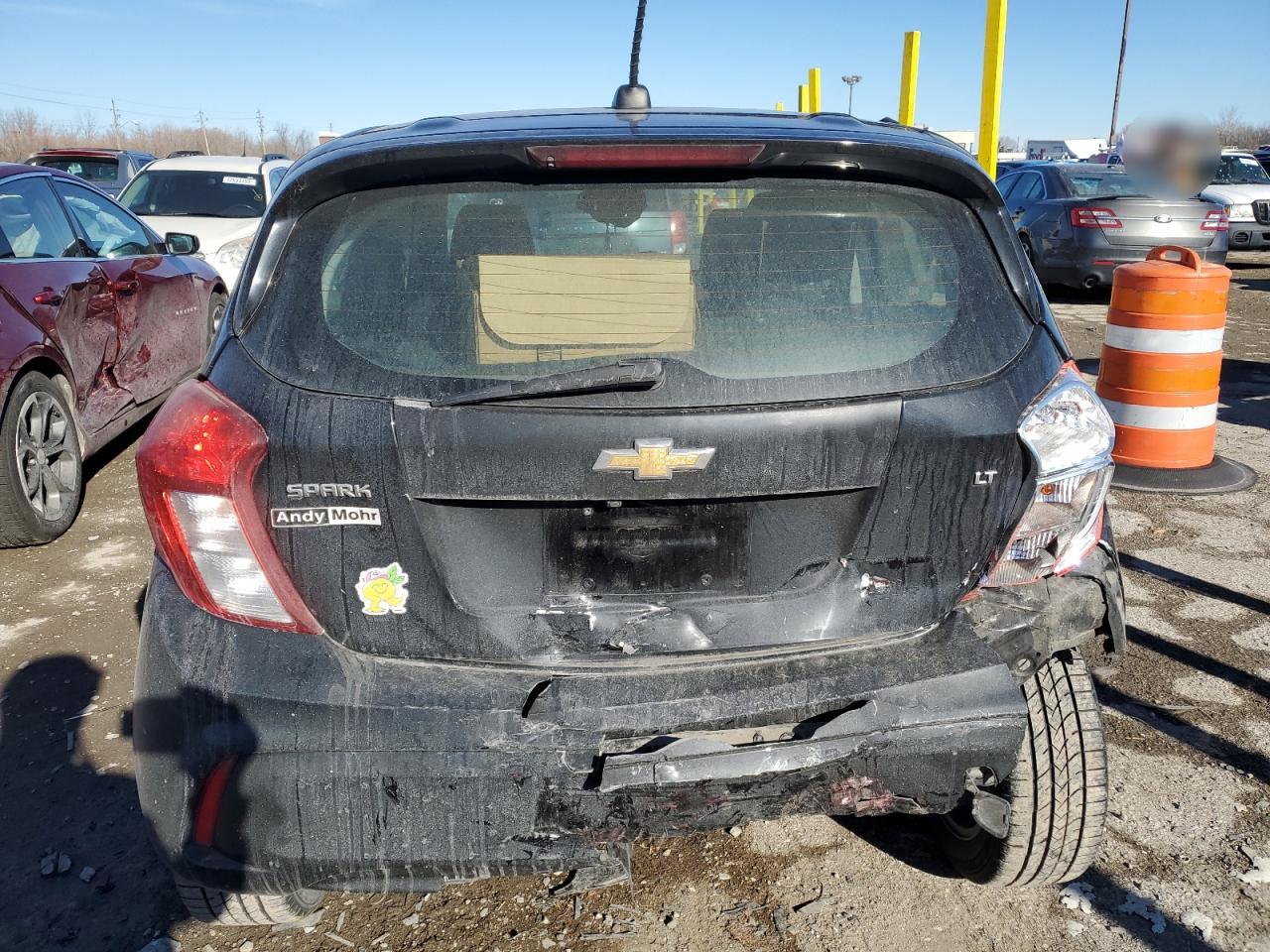 KL8CD6SA5JC470382 2018 Chevrolet Spark 1Lt