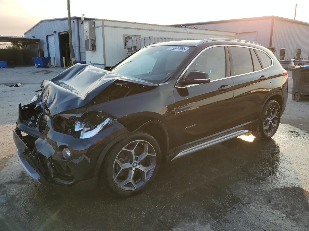 2018 BMW X1 xDrive28I VIN: WBXHT3C30J5K23793 Lot: 42944555