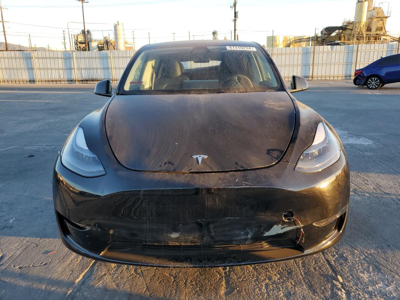 2024 Tesla Model Y VIN: 7SAYGAEEXRF063469 Lot: 87240234