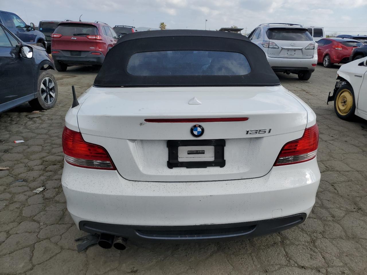 2011 BMW 135 I VIN: WBAUN7C56BVM25065 Lot: 43022875