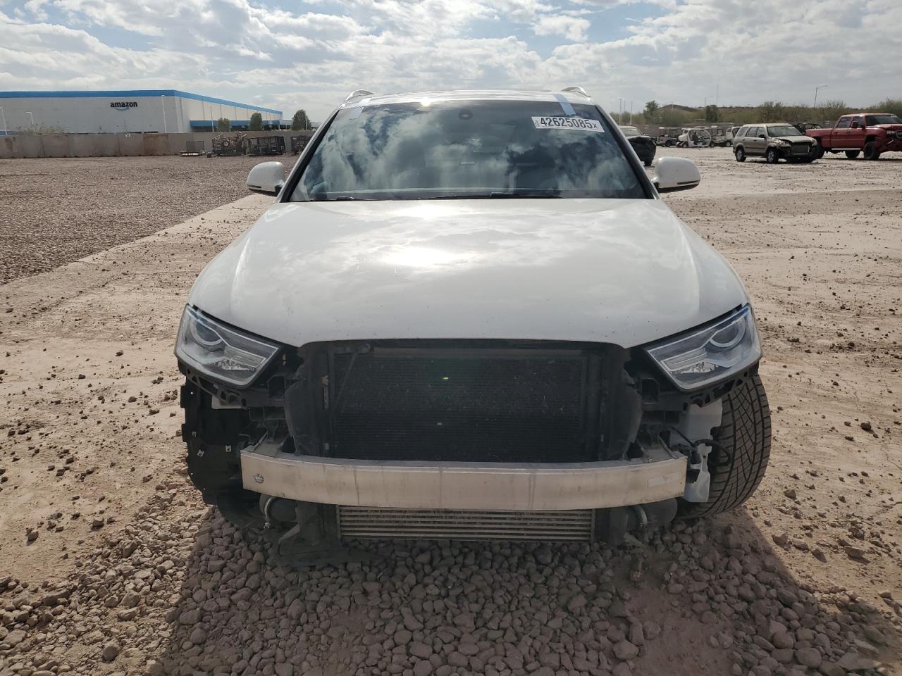 WA1BCCFS0JR003630 2018 Audi Q3 Premium