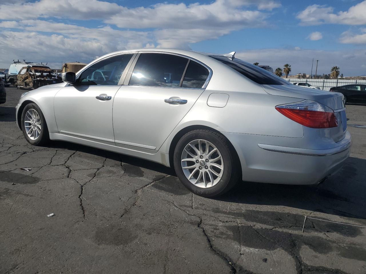 KMHGC4DE2BU132588 2011 Hyundai Genesis 3.8L