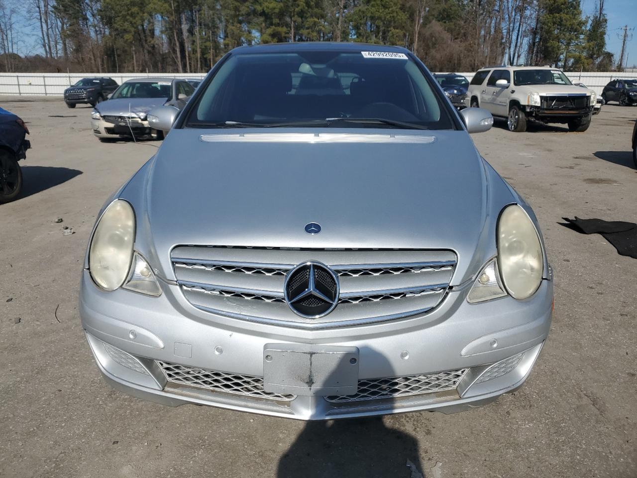 2007 Mercedes-Benz R 320 Cdi VIN: 4JGCB22E57A049934 Lot: 42992095