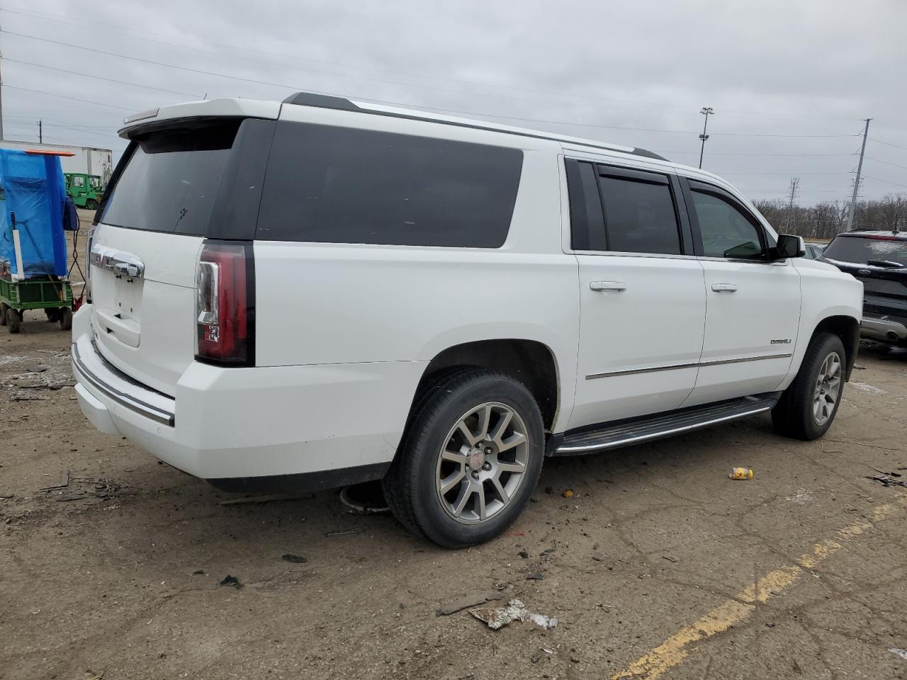 2016 GMC Yukon Xl Denali VIN: 1GKS2HKJ6GR128681 Lot: 87283764