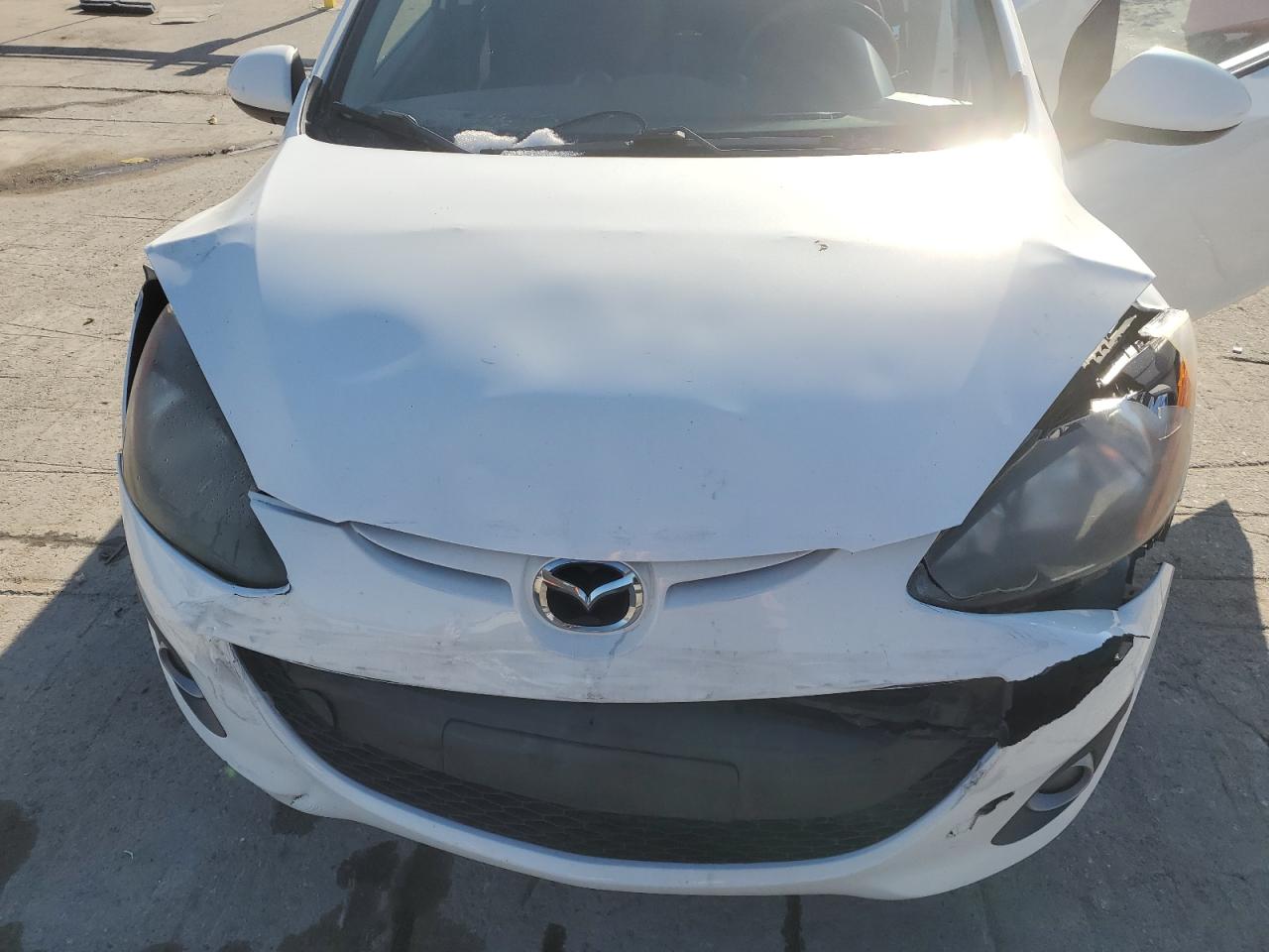 2011 Mazda Mazda2 VIN: JM1DE1HY1B0129290 Lot: 88698375