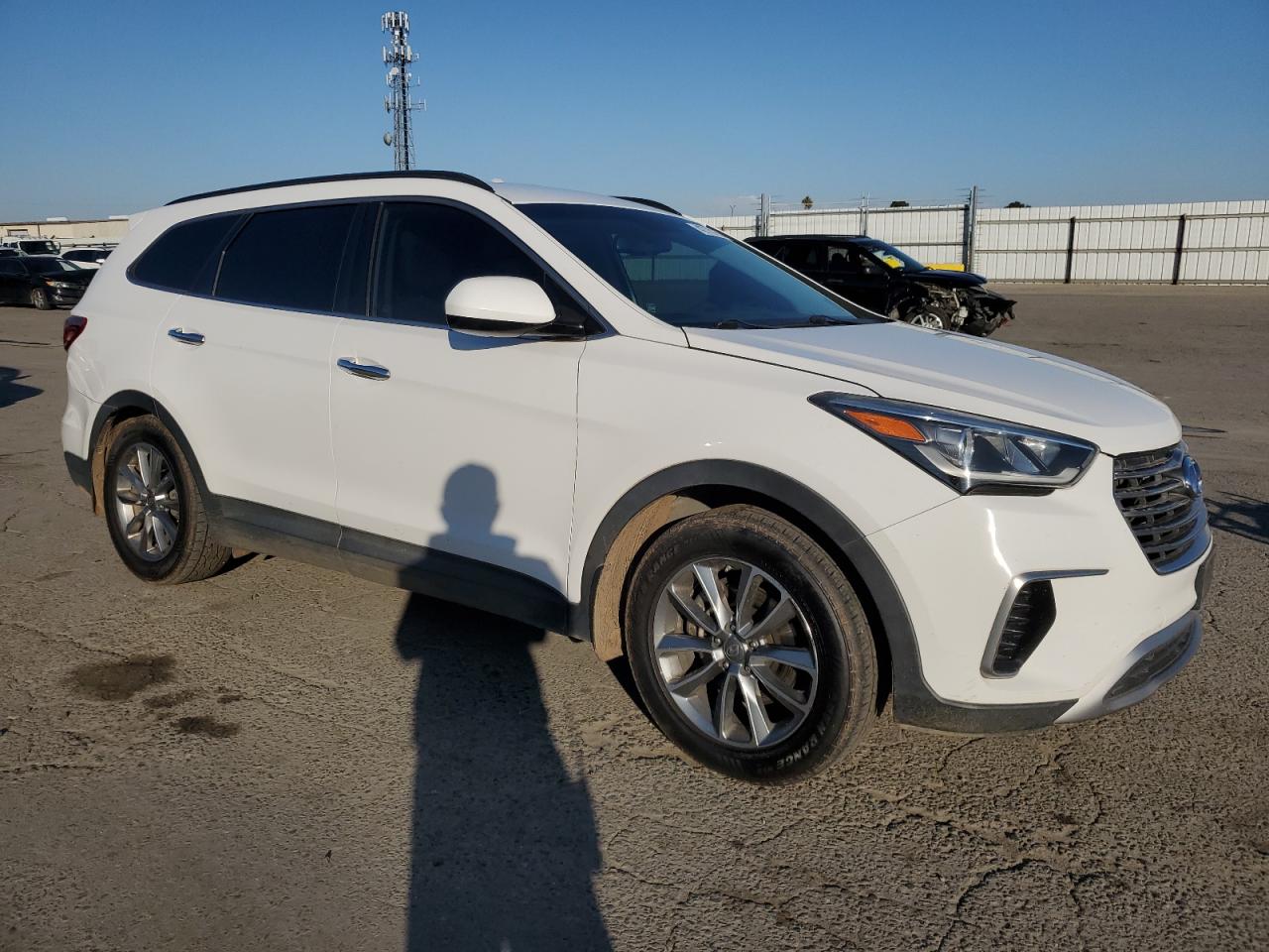 2018 Hyundai Santa Fe Se VIN: KM8SM4HF7JU258793 Lot: 42770135