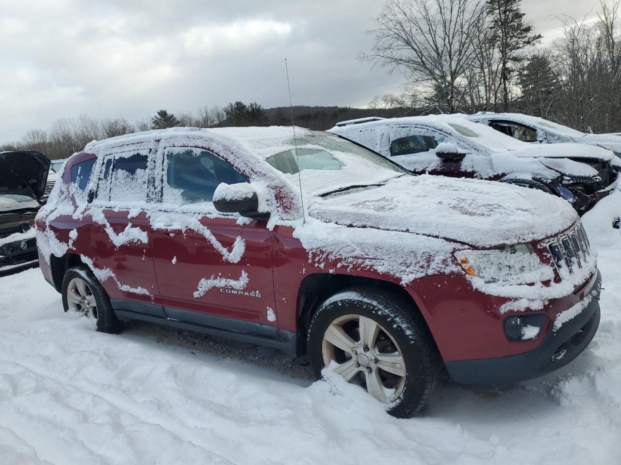 1J4NF4FBXBD193185 2011 Jeep Compass