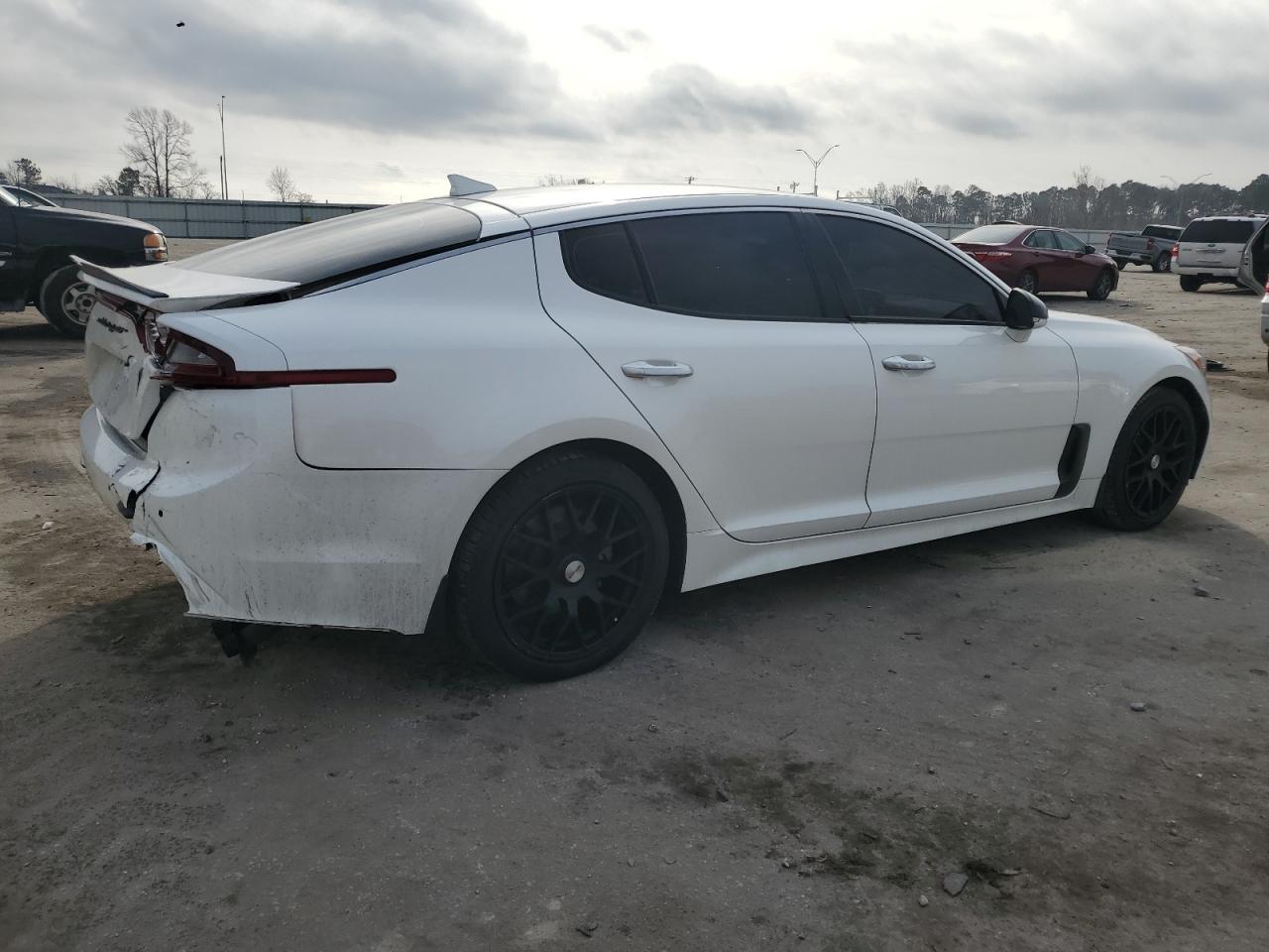 2018 Kia Stinger VIN: KNAE15LA5J6013214 Lot: 43024025