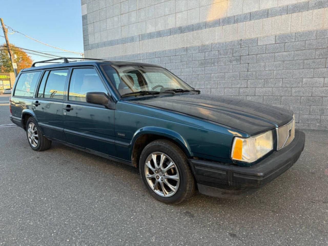 1994 Volvo 940 VIN: YV1JW8314R1108452 Lot: 42964425