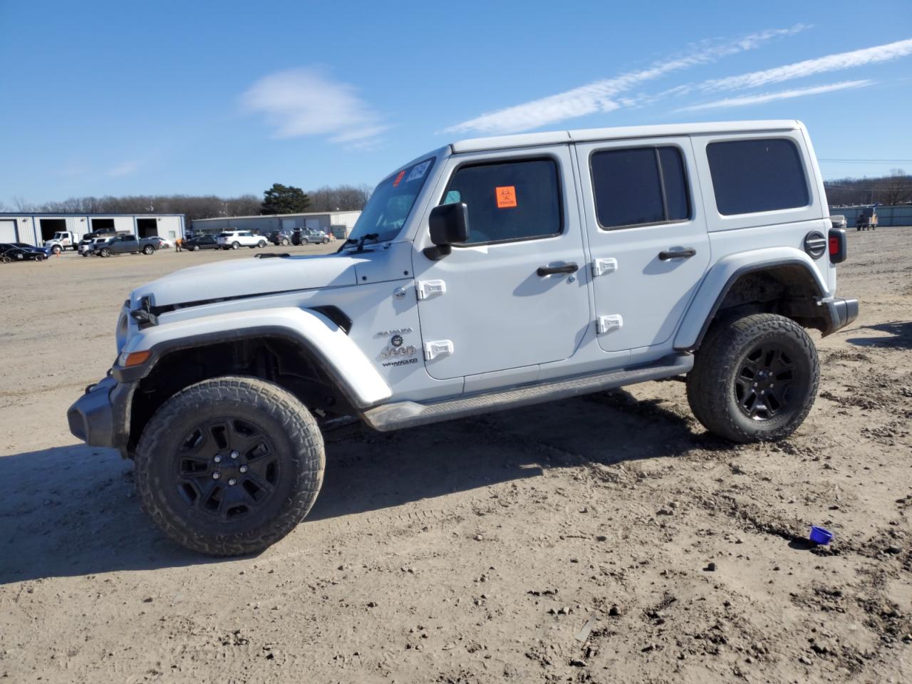 2018 Jeep Wrangler Unlimited Sahara VIN: 1C4HJXEN8JW223172 Lot: 42157445