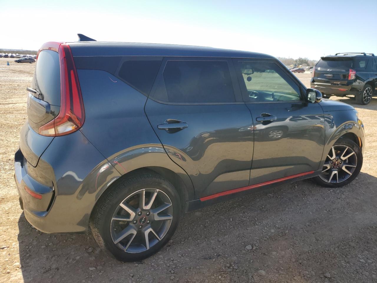 KNDJ53AF2N7838121 2022 Kia Soul Gt-Line Turbo