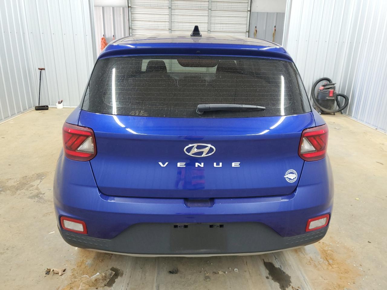 2022 Hyundai Venue Se VIN: KMHRB8A39NU180647 Lot: 88867775