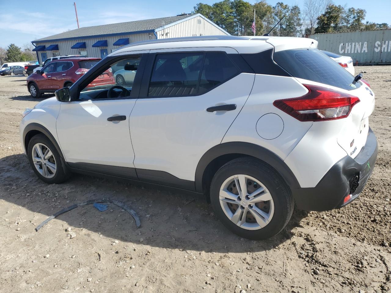 2018 Nissan Kicks S VIN: 3N1CP5CU2JL529851 Lot: 42813935