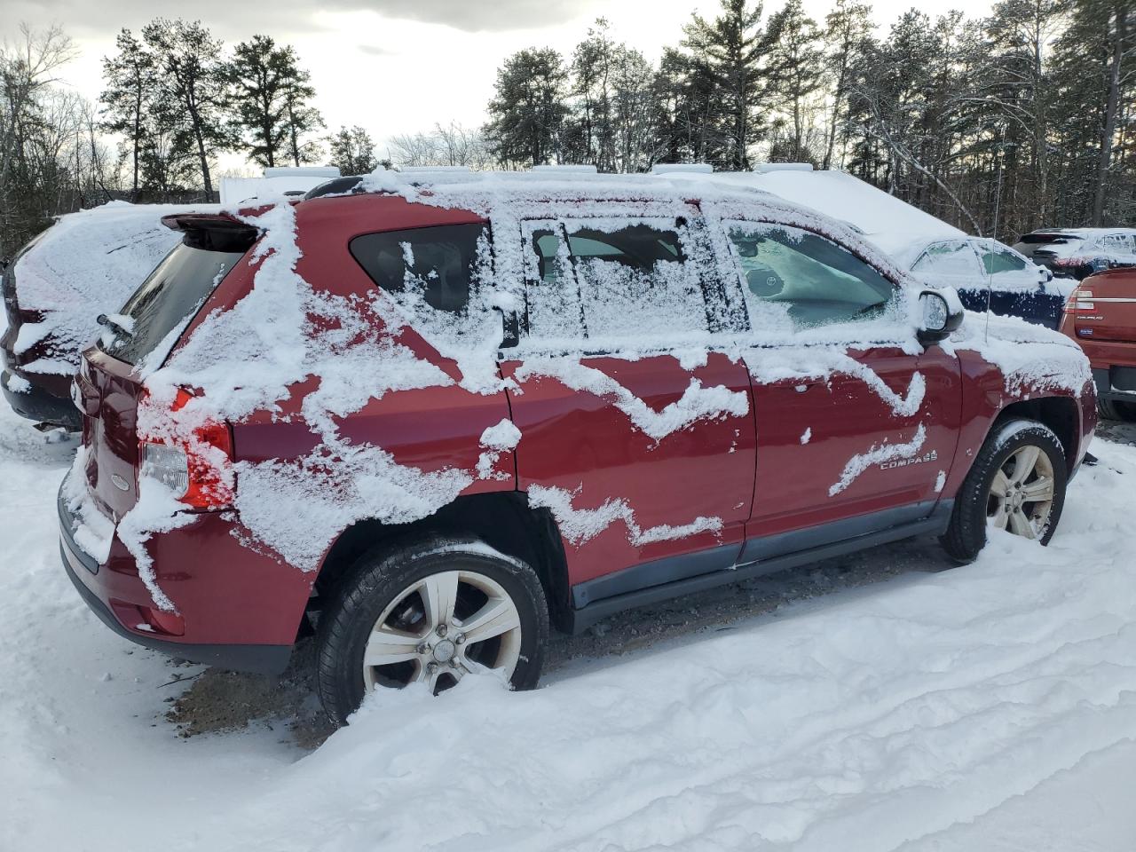 1J4NF4FBXBD193185 2011 Jeep Compass