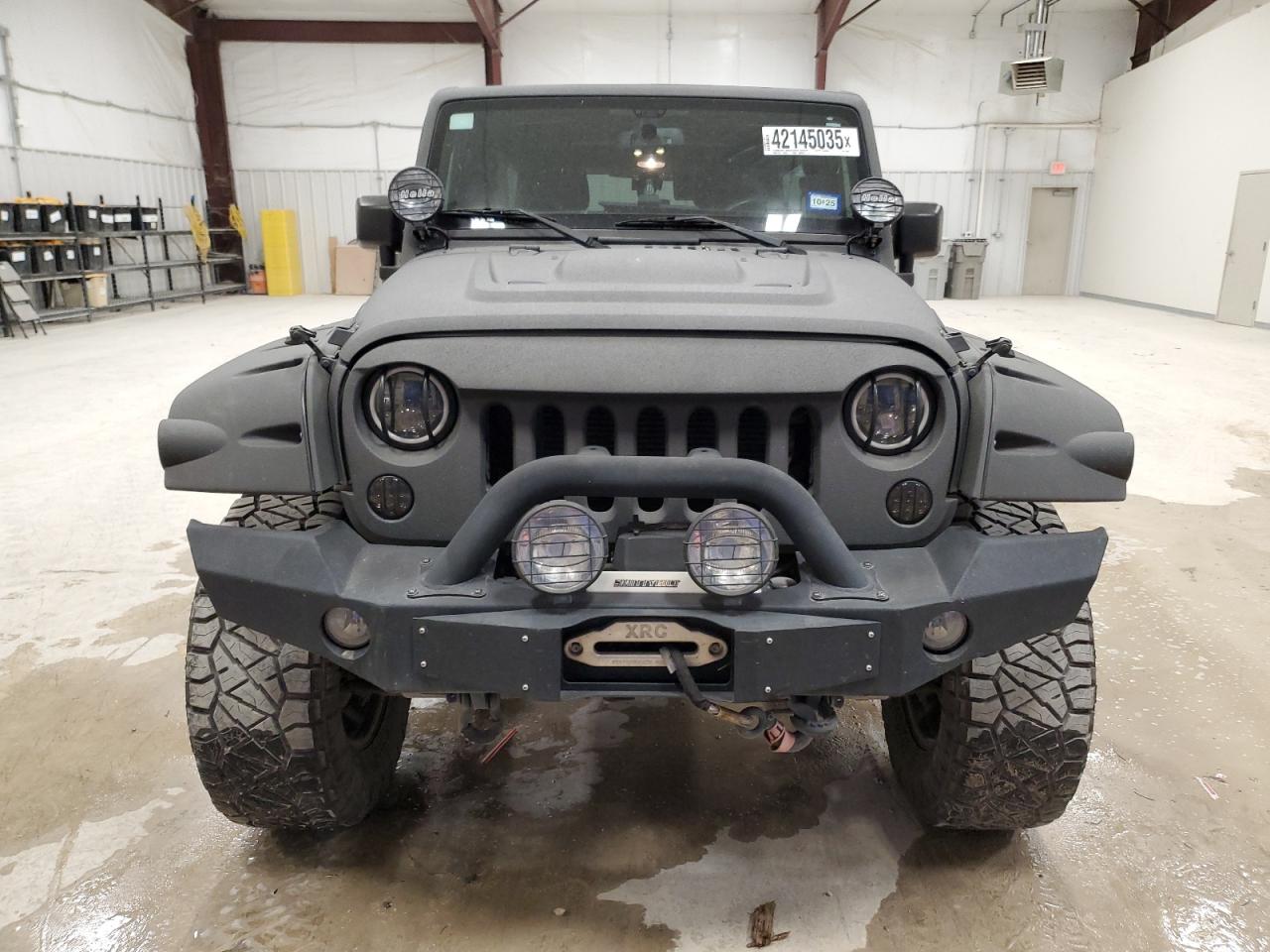 1C4HJWDG8FL542321 2015 Jeep Wrangler Unlimited Sport