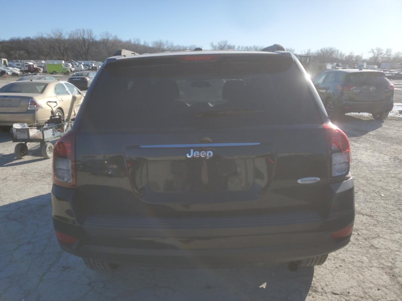 1C4NJCEA3HD151523 2017 Jeep Compass Latitude