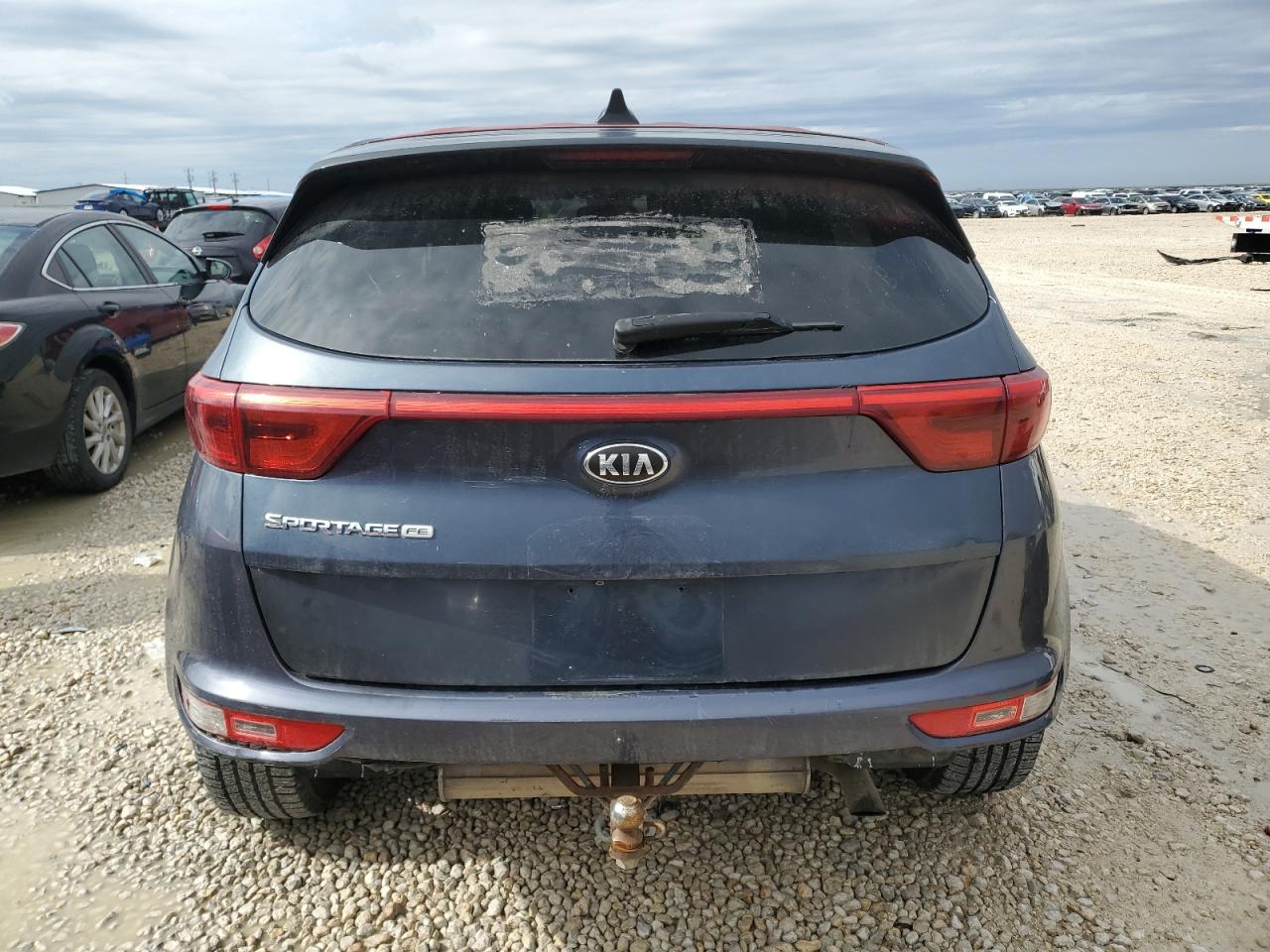 KNDPM3ACXH7054387 2017 Kia Sportage Lx