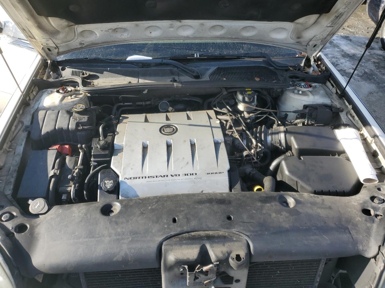 1G6KF57964U242365 2004 Cadillac Deville Dts