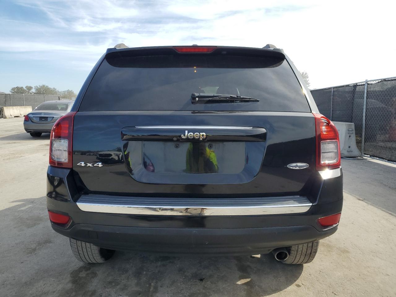 1C4NJDEB7GD790307 2016 Jeep Compass Latitude