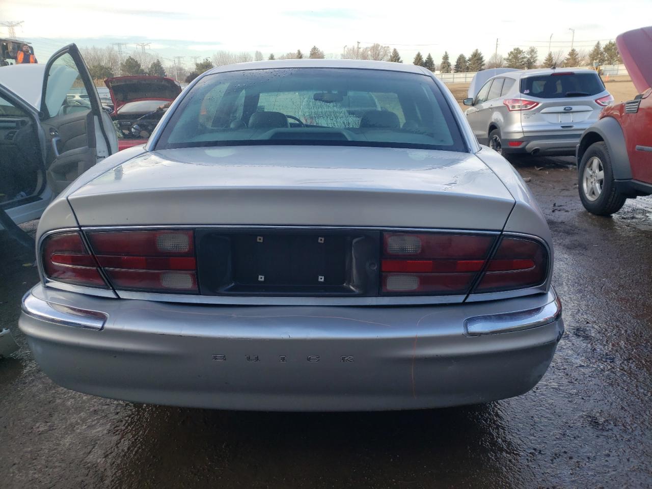 2000 Buick Park Avenue VIN: 1G4CW52K1Y4124852 Lot: 44183534