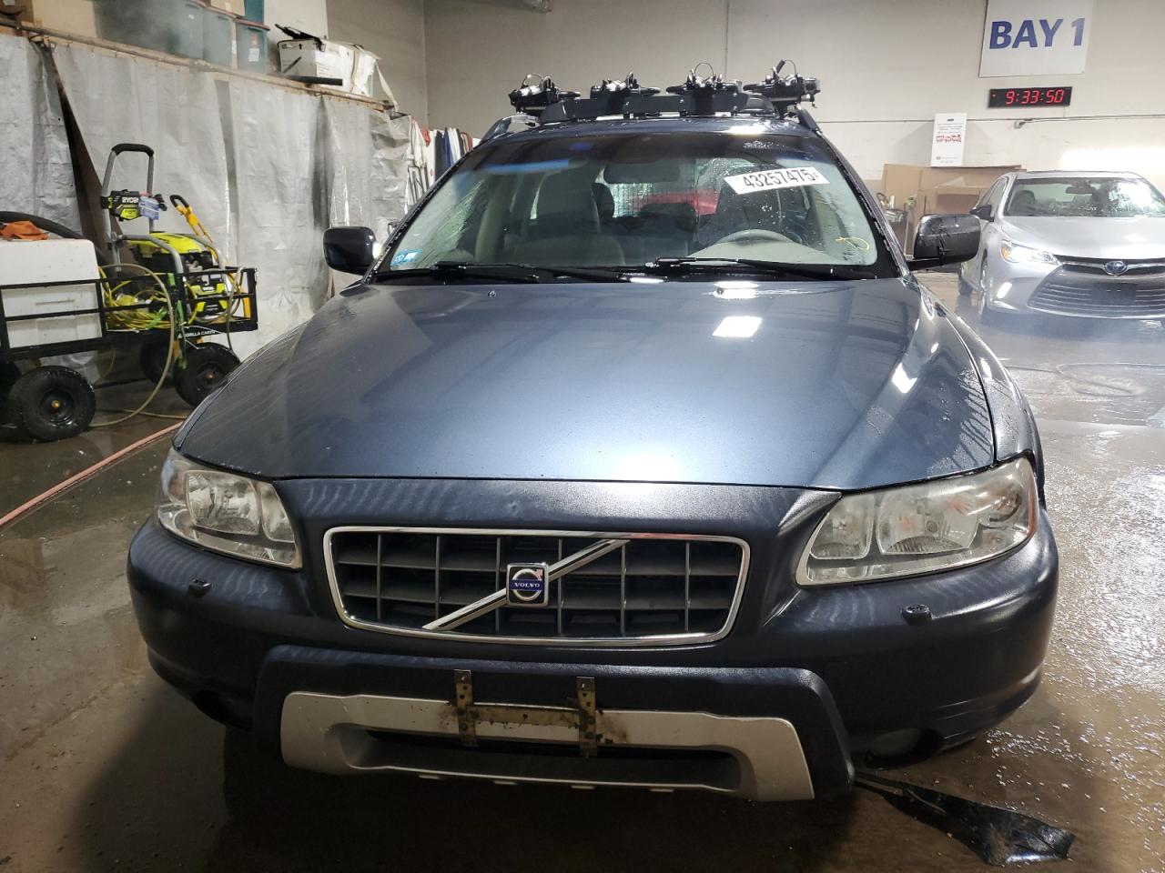 2005 Volvo Xc70 VIN: YV1SZ592551194794 Lot: 43257475