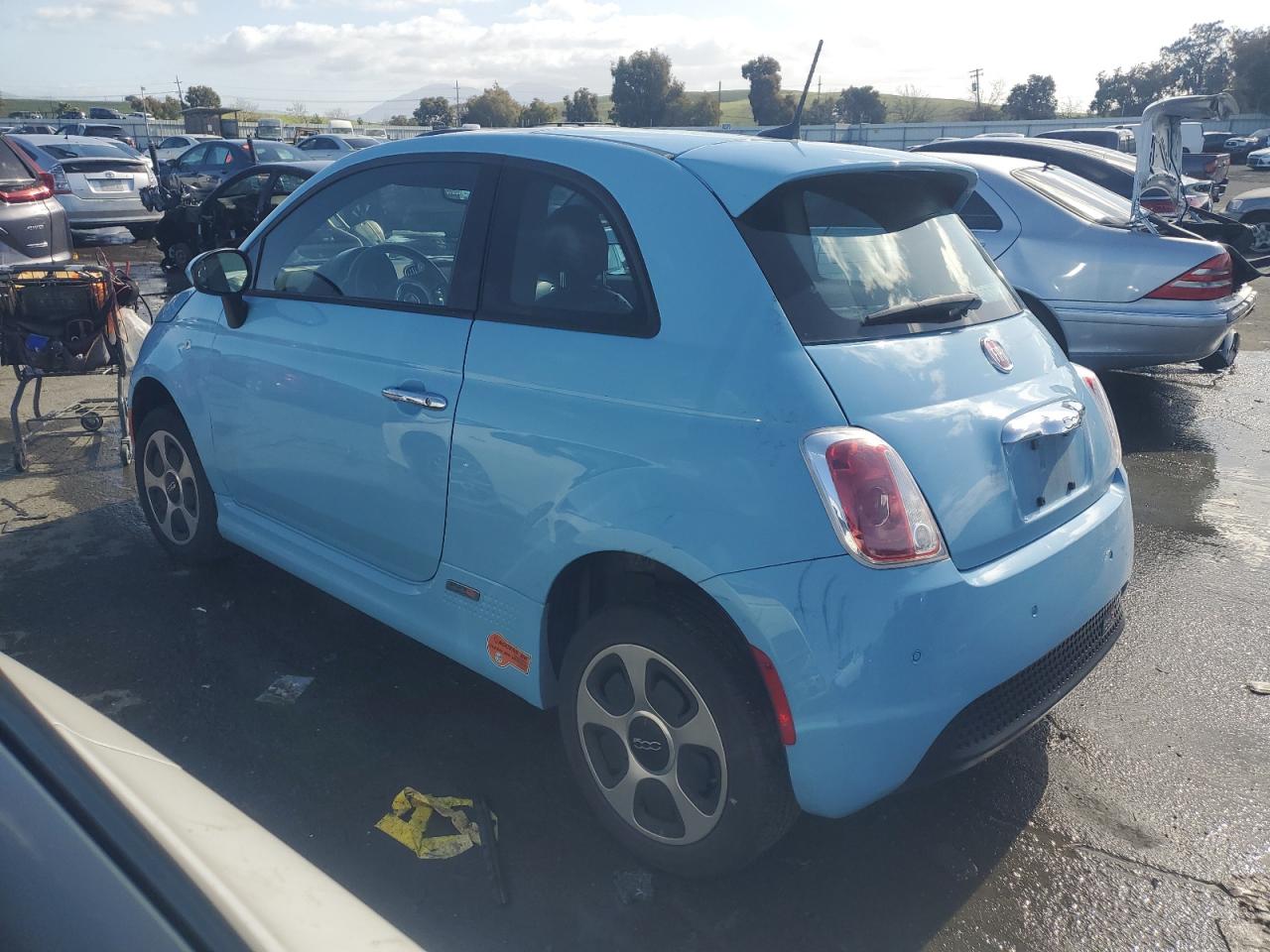 2017 Fiat 500 Electric VIN: 3C3CFFGE8HT563364 Lot: 45574865