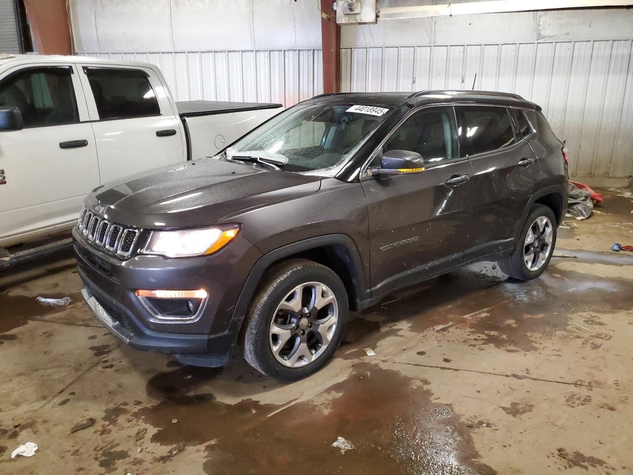 2019 Jeep Compass Limited VIN: 3C4NJDCB8KT842310 Lot: 44018945