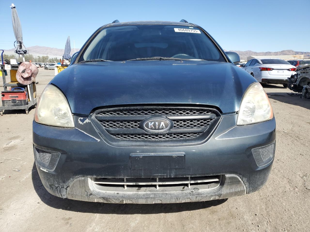 2009 Kia Rondo Base VIN: KNAFG529097285556 Lot: 46689755